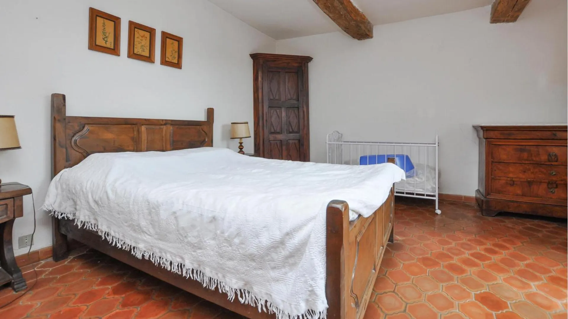Holiday home Cozy Home In Vacheres With Private Swimming Pool, Can Be Inside Or Outside