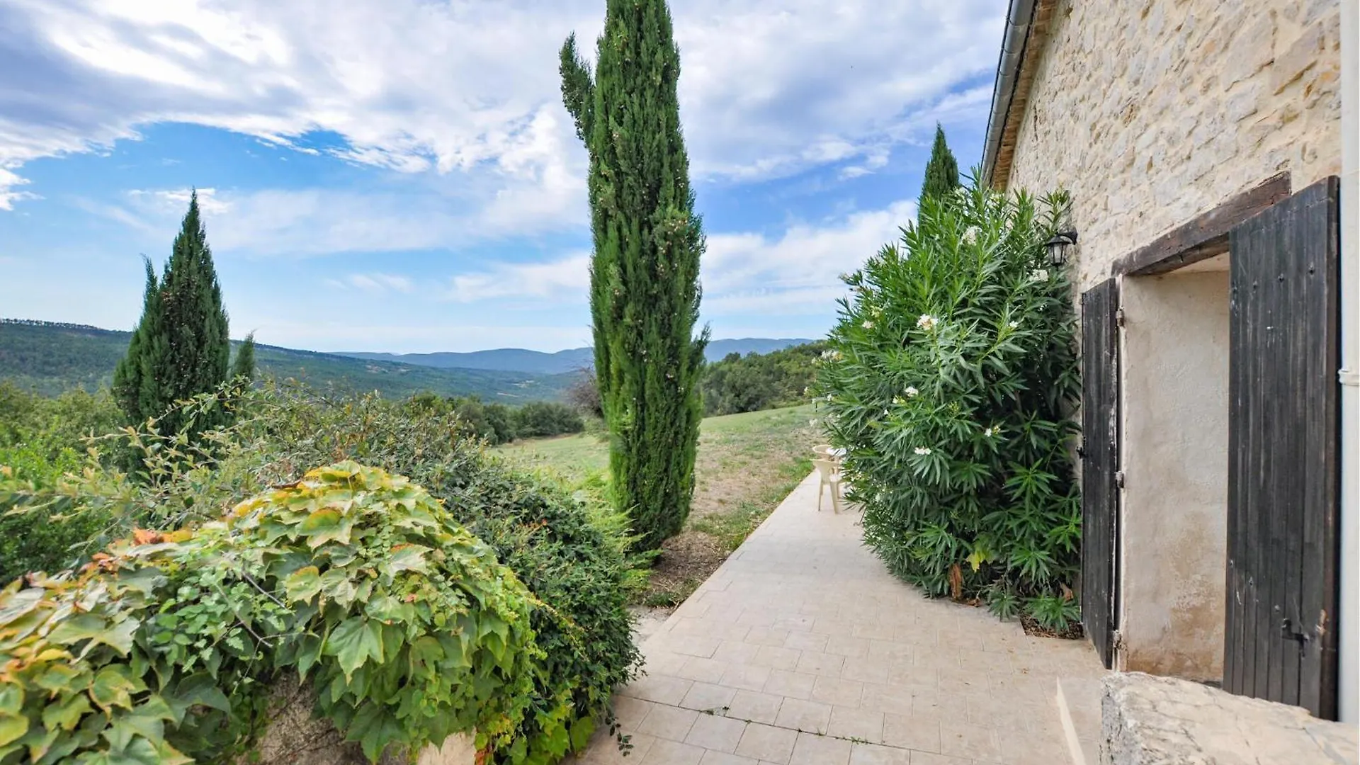 Holiday home Cozy Home In Vacheres With Private Swimming Pool, Can Be Inside Or Outside France
