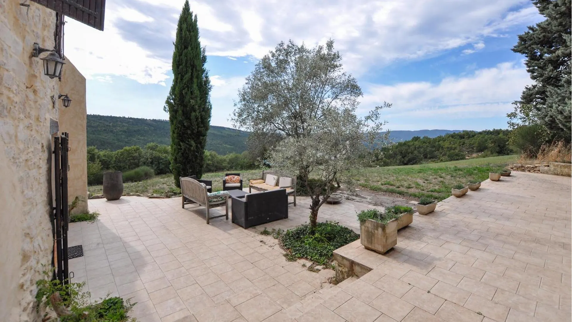 Holiday home Cozy Home In Vacheres With Private Swimming Pool, Can Be Inside Or Outside